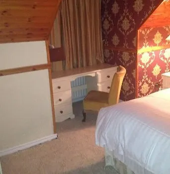 Bed & Breakfast Keernaun House 4*